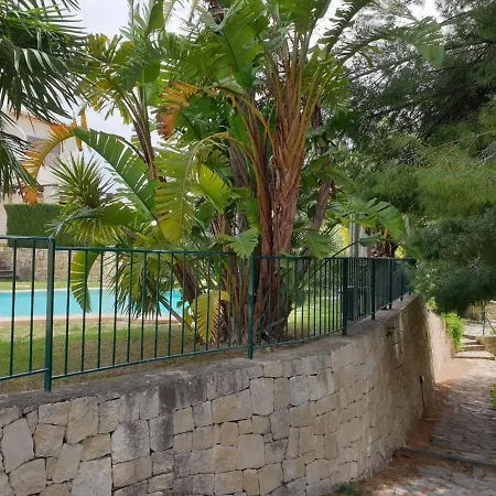 Adosado Olivos, Sierra Cortina * 피네스트라트